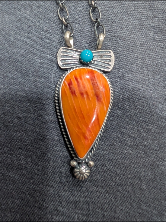 Native American Jewelry - Orange Spiny Teardrop Stone Pendant Necklace with Turquoise Accent